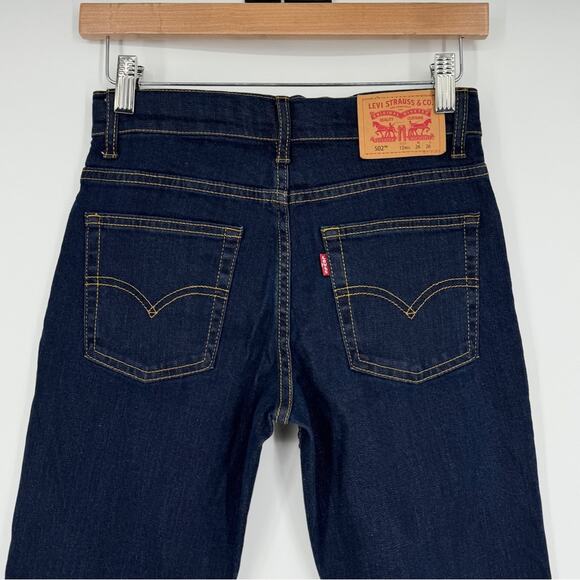 Levi's 502 Boy Regular Fit‎ Taper Leg Jeans Blue Denim Dark Wash Size 12 - Picture 9 of 9